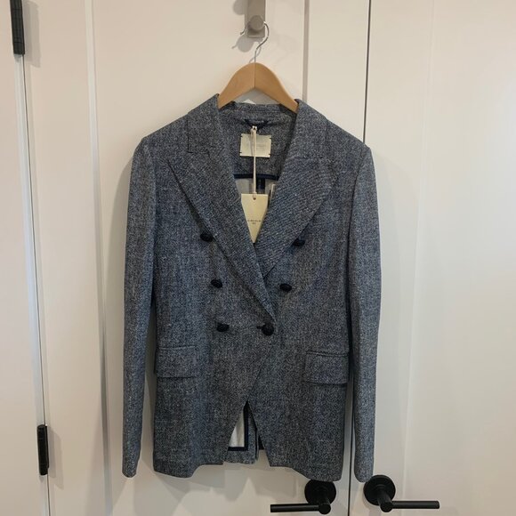 Cutaway Double Breasted Piquet Blazer - Picture 4 of 16